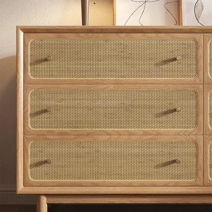 Commode tropicale en bois avec tiroirs et poignées dorées