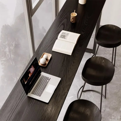 Élégante table de bar longue noire pour la maison et les cafés
