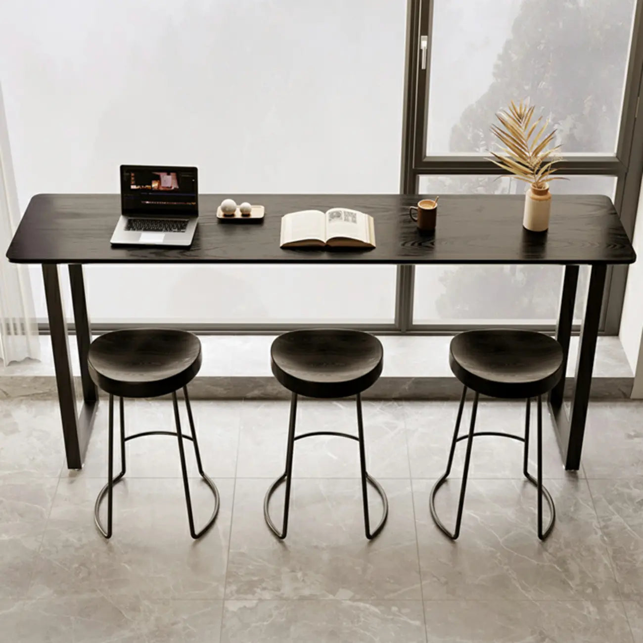 Élégante table de bar longue noire pour la maison et les cafés