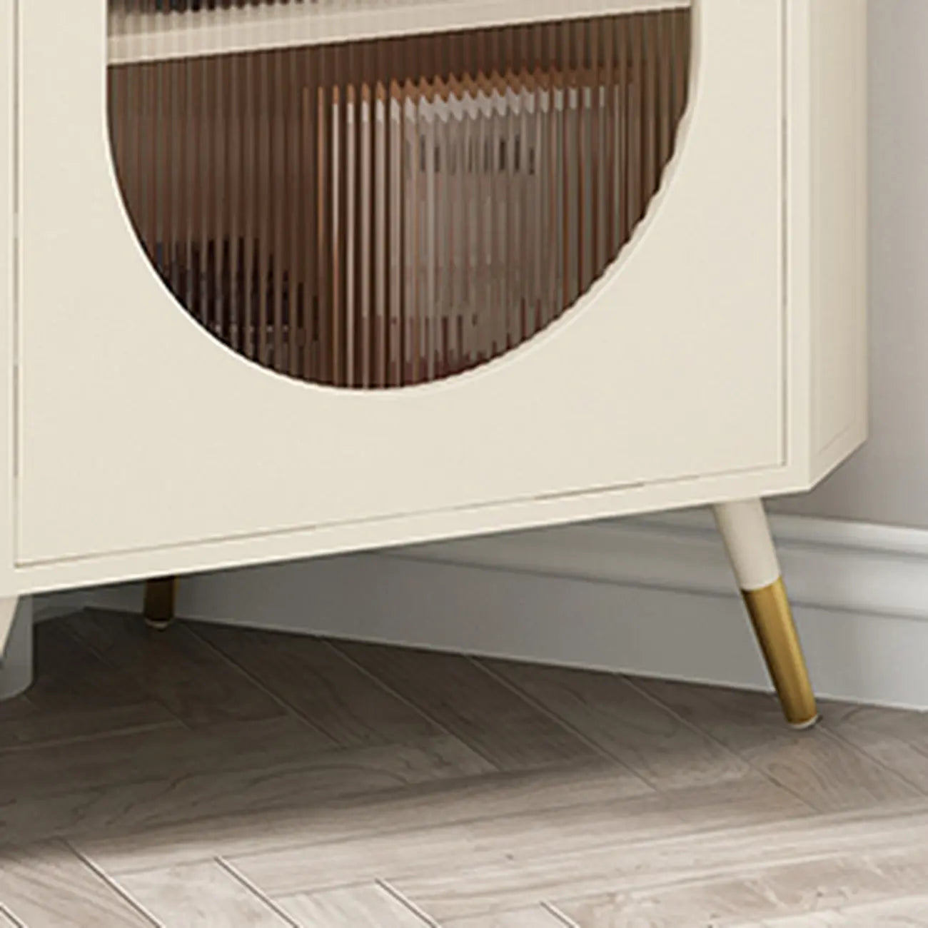 Meuble d'angle blanc à 3 pieds avec plateau imitation marbre et piètement en fer