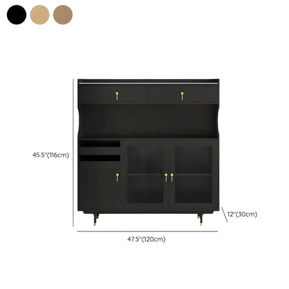 vaisselier de cuisine en bois brun avec porte vitrée et rangements