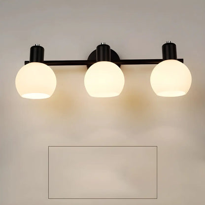 Applique murale moderne à 3 têtes noires avec abat-jour en verre blanc