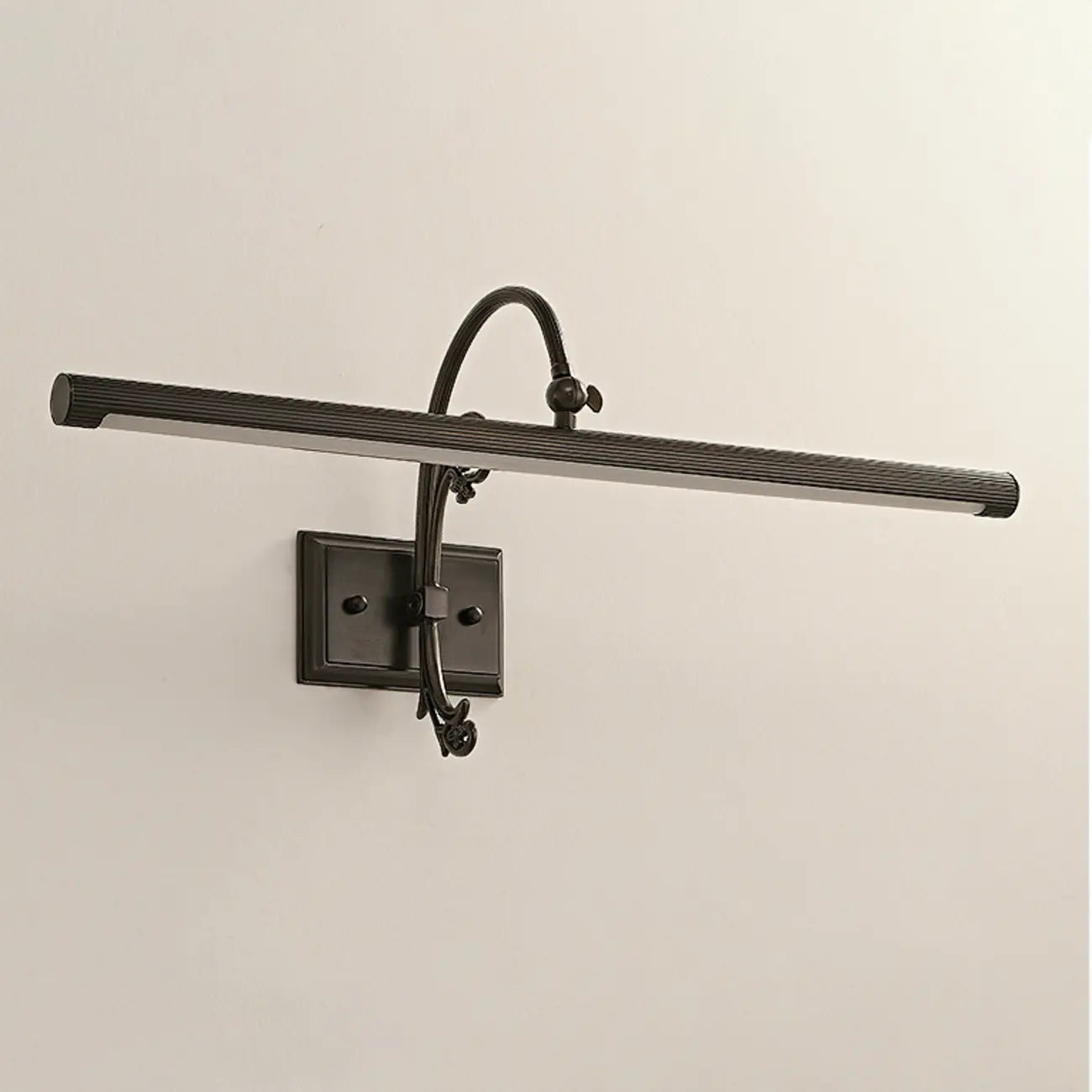 Applique murale linéaire LED rétro en cuivre arquée