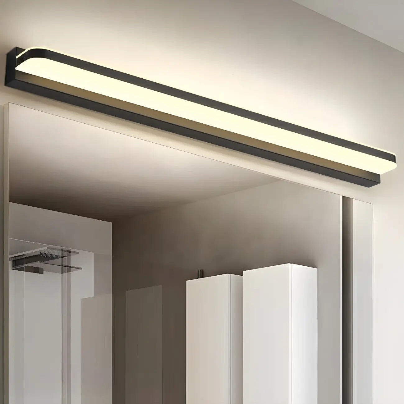 Lampe de coiffeuse linéaire noire à LED de style nordique avec abat-jour en acrylique