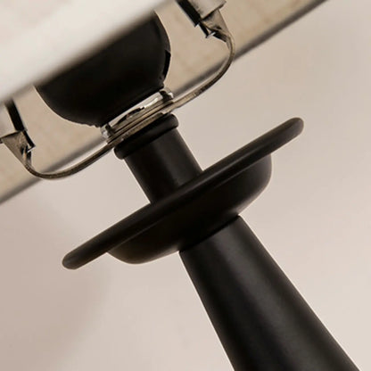 Lampe de table géométrique noire avec abat-jour en tissu pour chambre à coucher