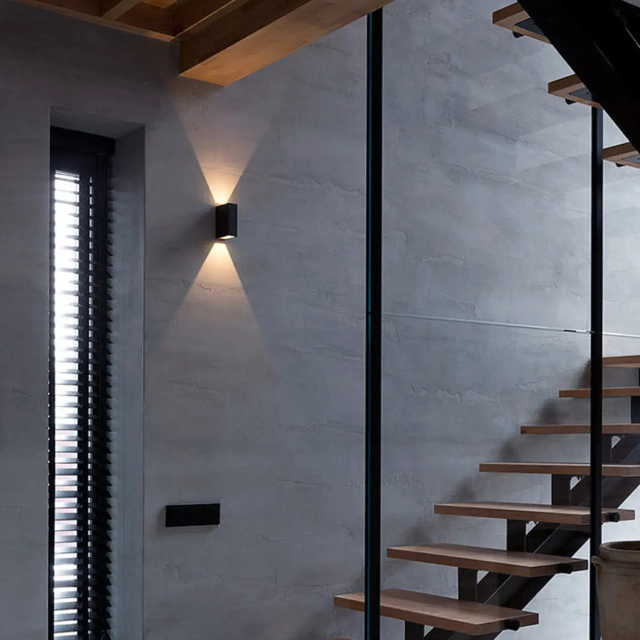 Applique murale LED moderne, luminaire minimaliste en métal pour couloir