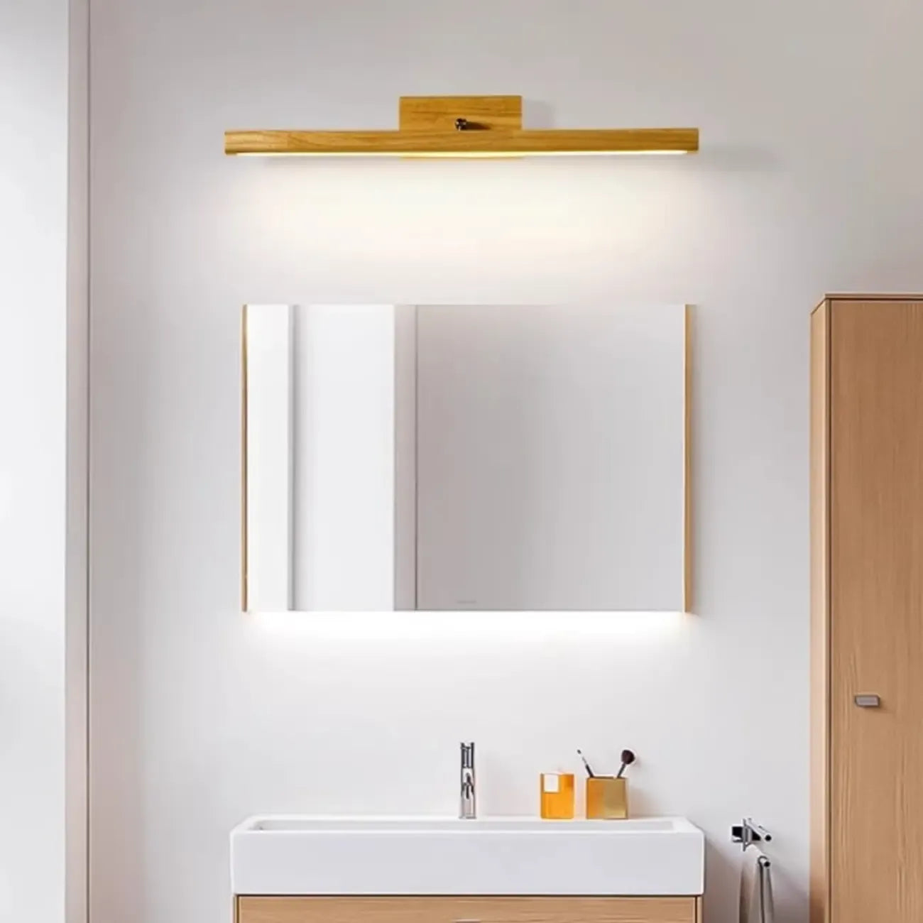 Luminaire de salle de bain moderne à LED à intensité variable pour la décoration de salle de bain