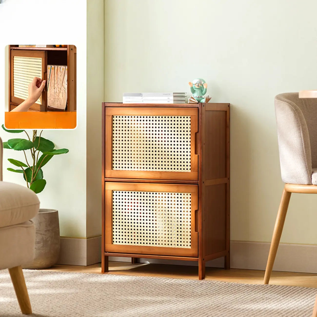 Armoires de rangement rectangulaires en bois massif marron avec portes transparentes