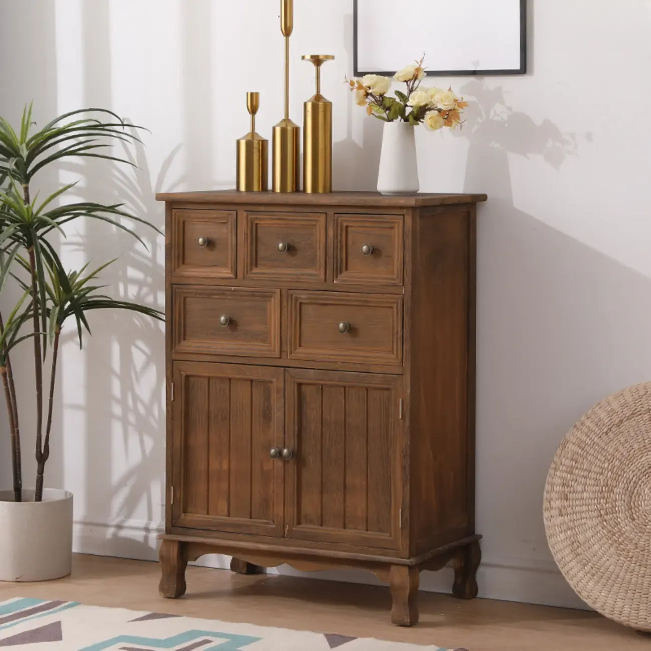 Meuble d'appoint rustique en bois brun pour le rangement du salon