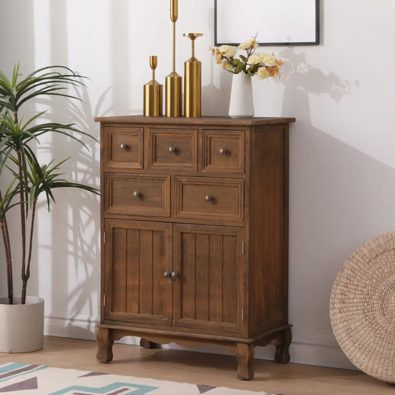 Meuble d'appoint rustique en bois brun pour le rangement du salon