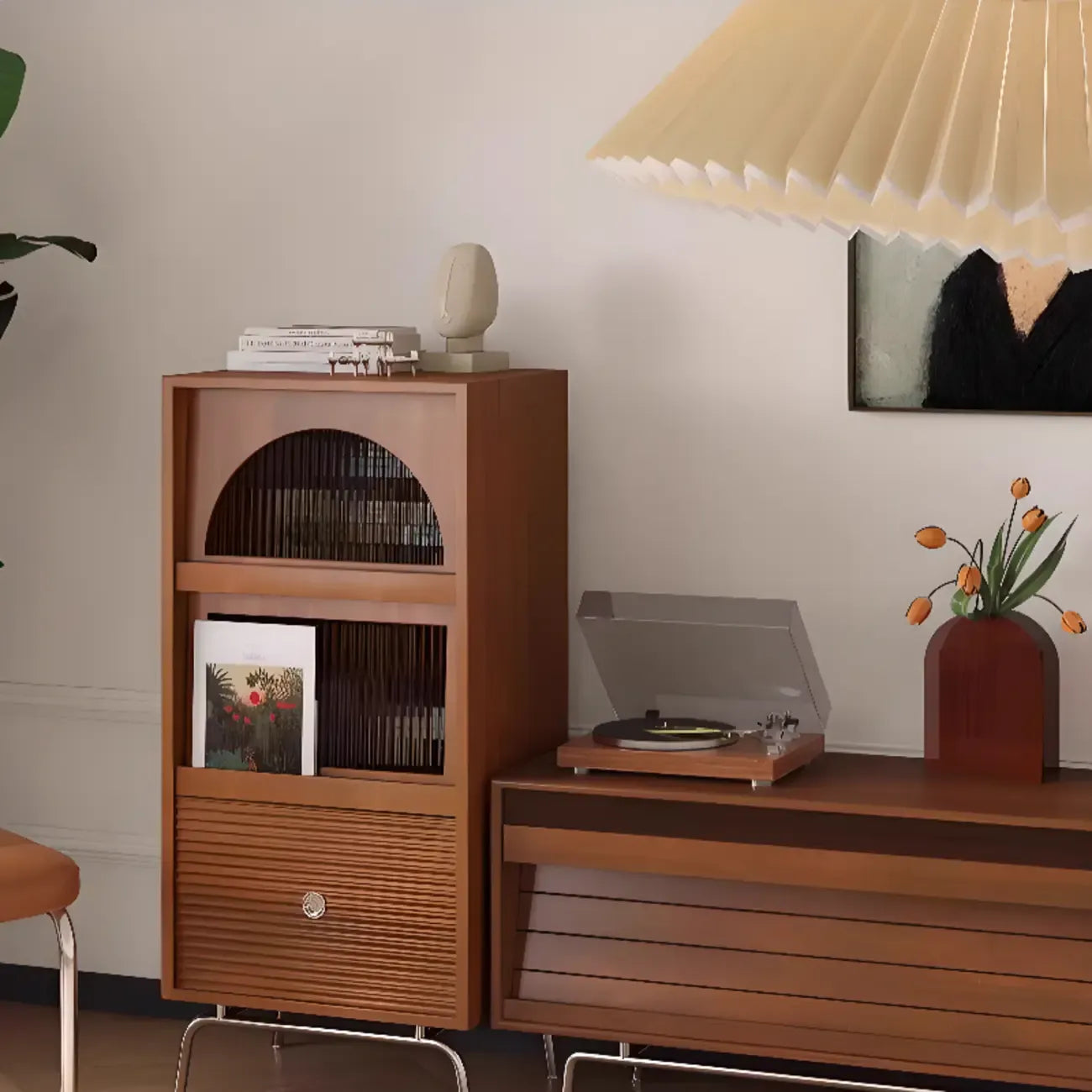 Armoire de rangement moderne en pin avec porte vitrée et base en métal