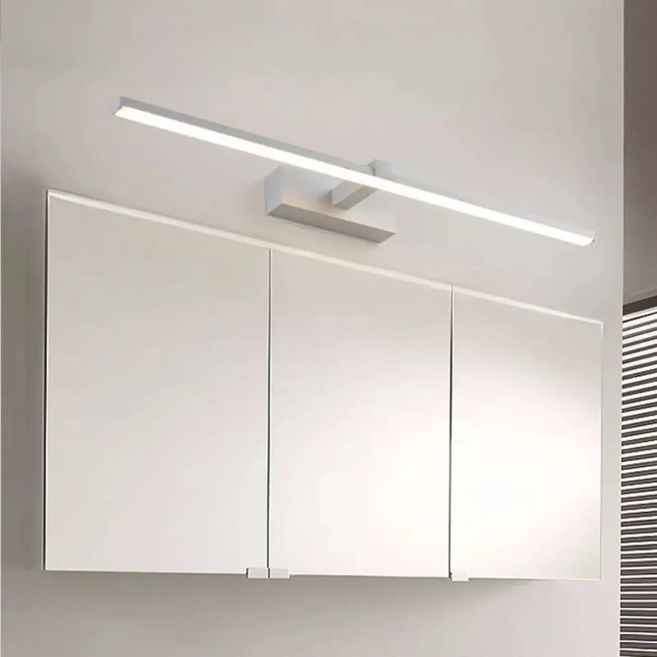 Applique murale de salle de bain linéaire moderne avec variateur