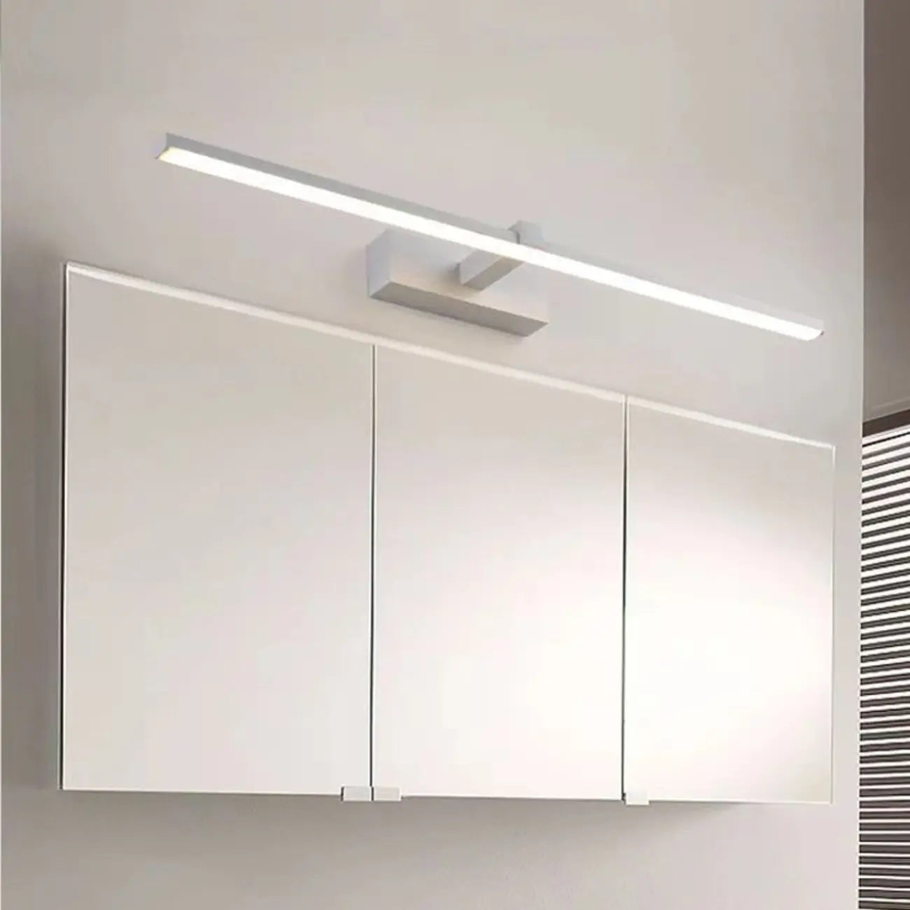 Applique murale de salle de bain linéaire moderne avec variateur