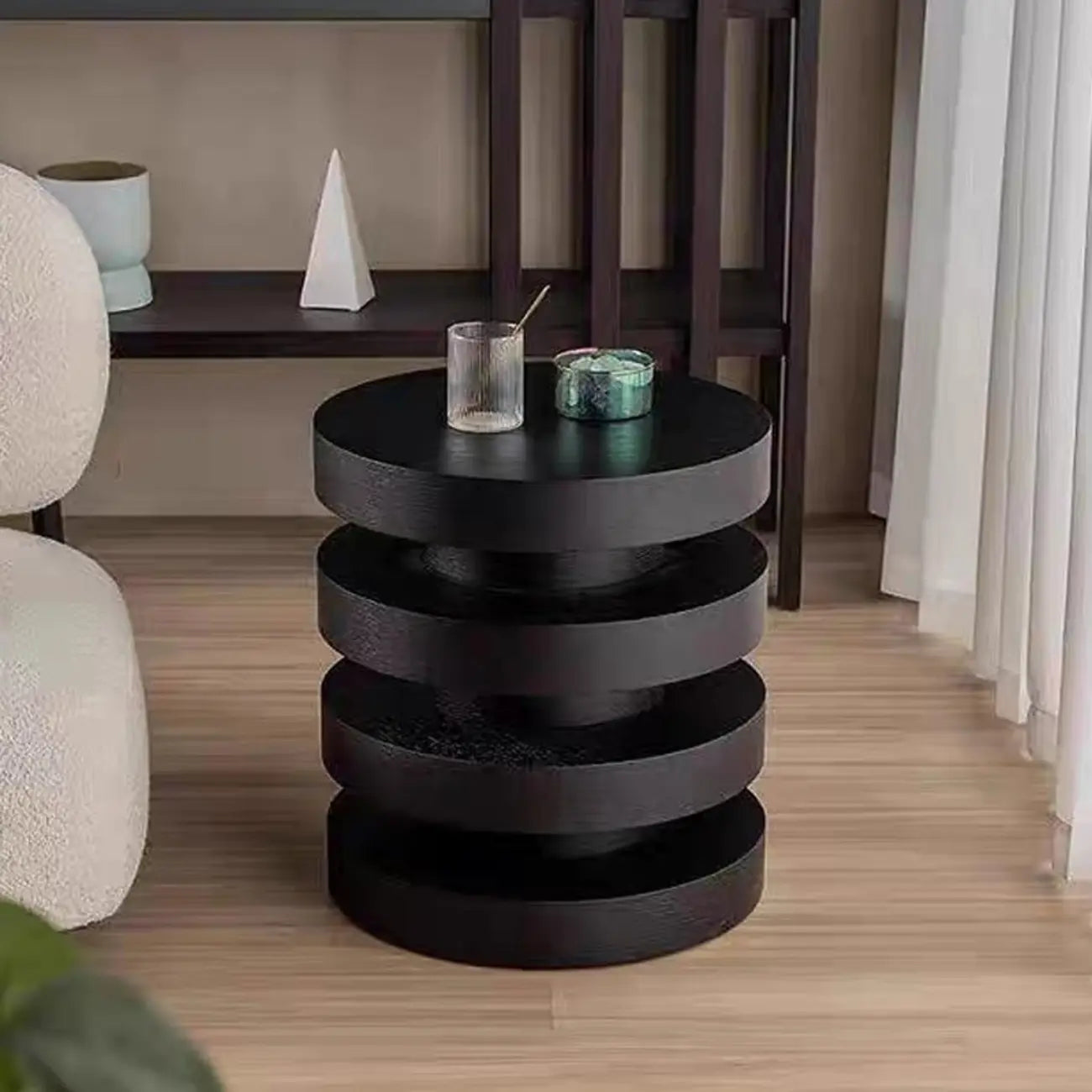 Table d'appoint ronde en bois noir empilé pour salon
