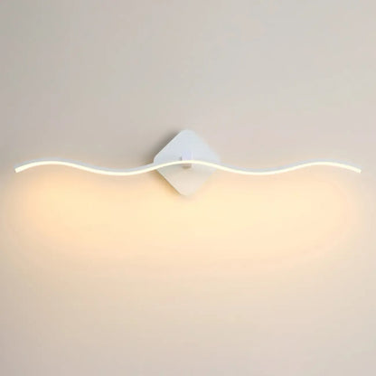 Applique murale moderne en métal ondulé avec LED intégrée pour salle de bain