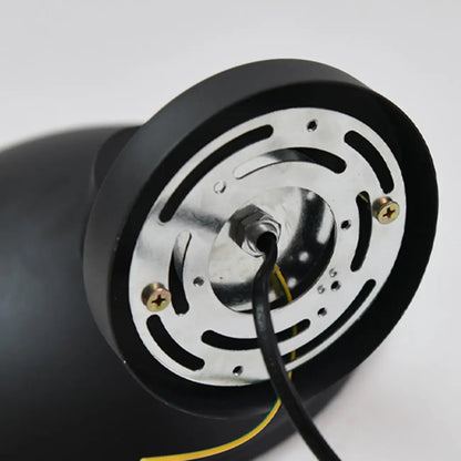 Mini applique murale extérieure moderne en métal noir à LED avec dôme, style moderne.