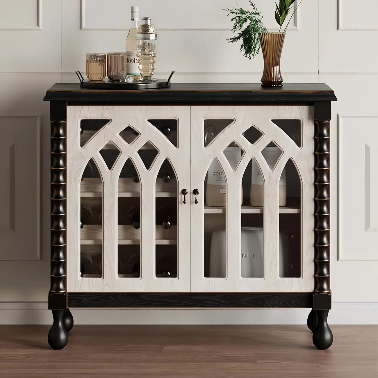 Armoire à vin traditionnelle en MDF noir avec portes