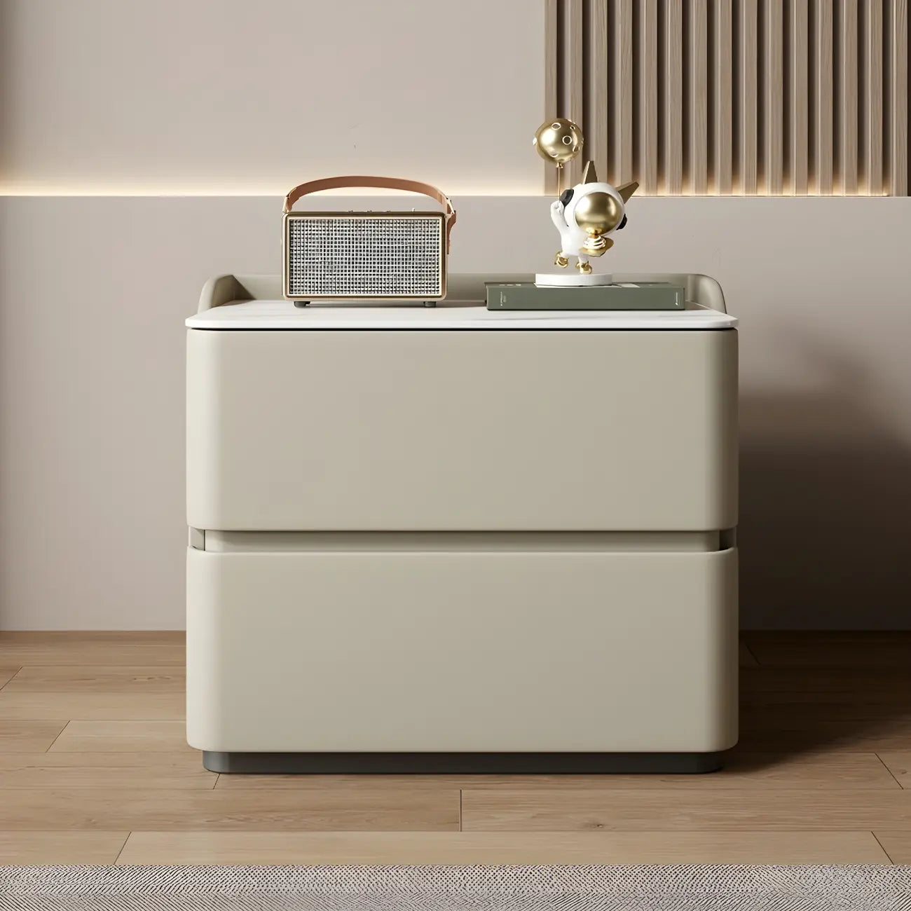 Table de chevet moderne en pin avec plateau en pierre et revêtement en cuir, à deux tiroirs