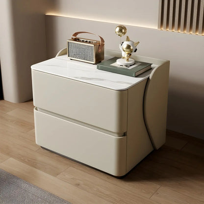Table de chevet moderne en pin avec plateau en pierre et revêtement en cuir, à deux tiroirs
