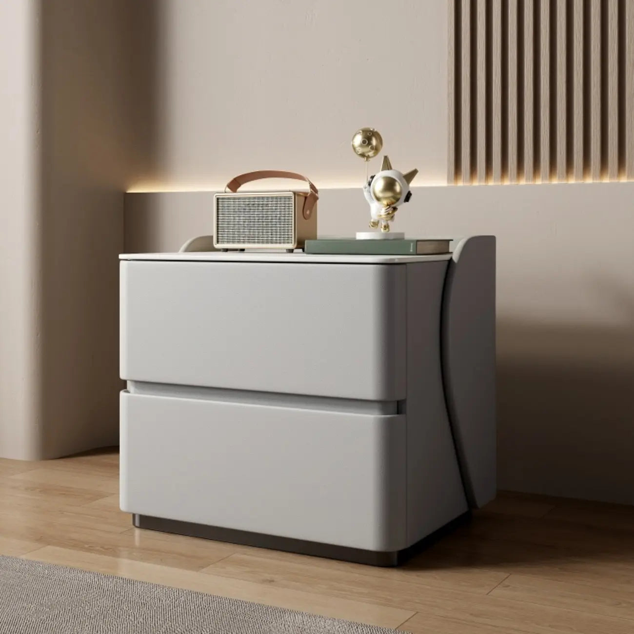 Table de chevet moderne en pin avec plateau en pierre et revêtement en cuir, à deux tiroirs