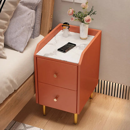 Table de chevet étroite à tiroirs en similicuir avec plateau en pierre