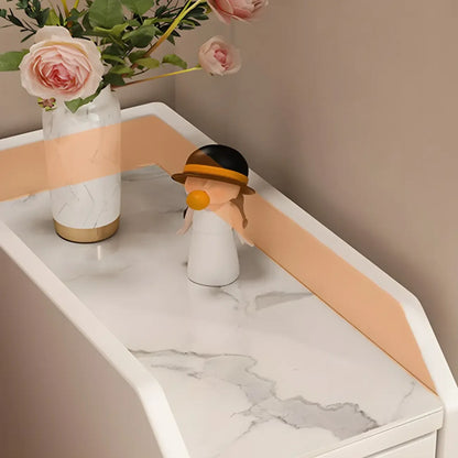 Table de chevet étroite à tiroirs en similicuir avec plateau en pierre