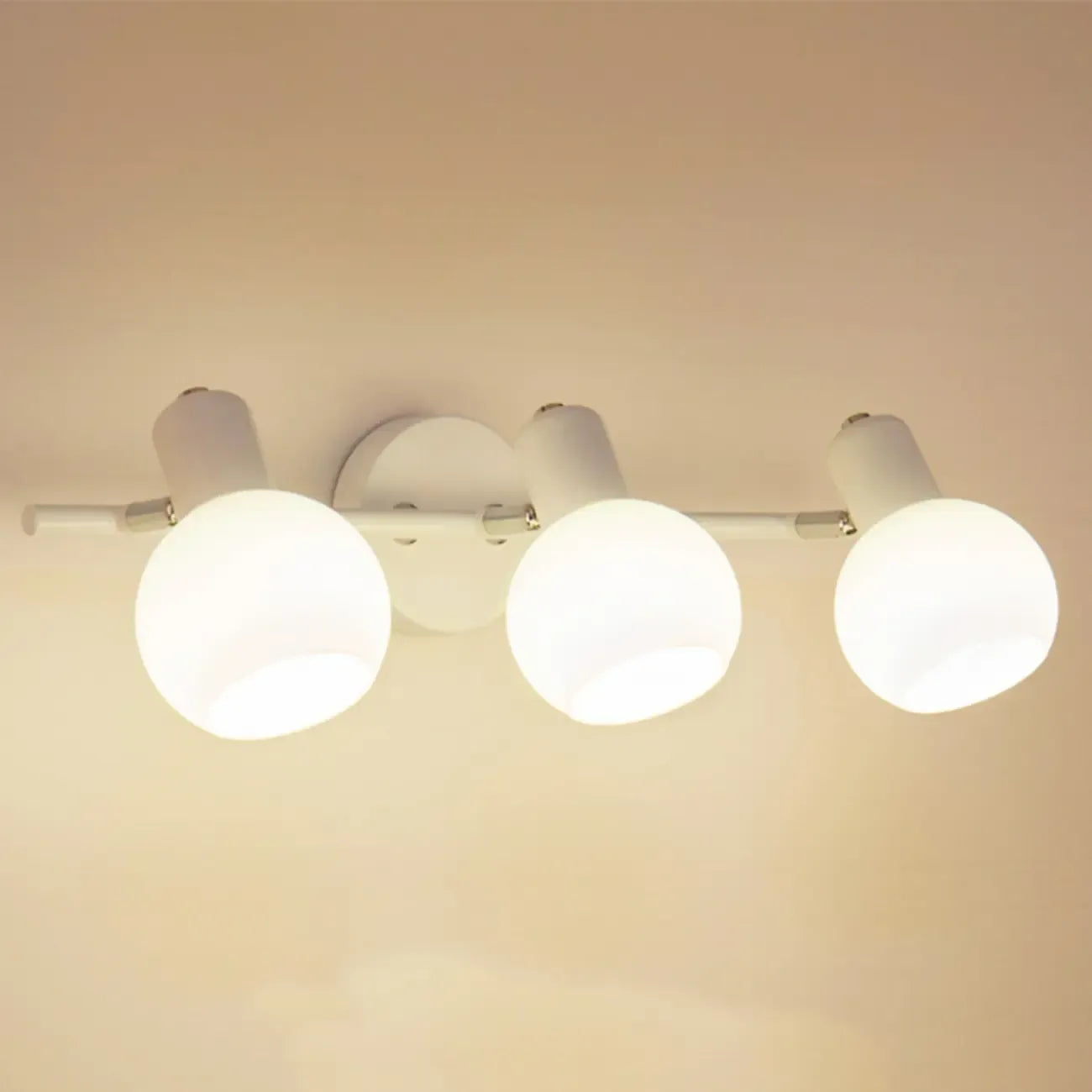 Applique murale moderne en métal et verre noir avec dôme pour salle de bain