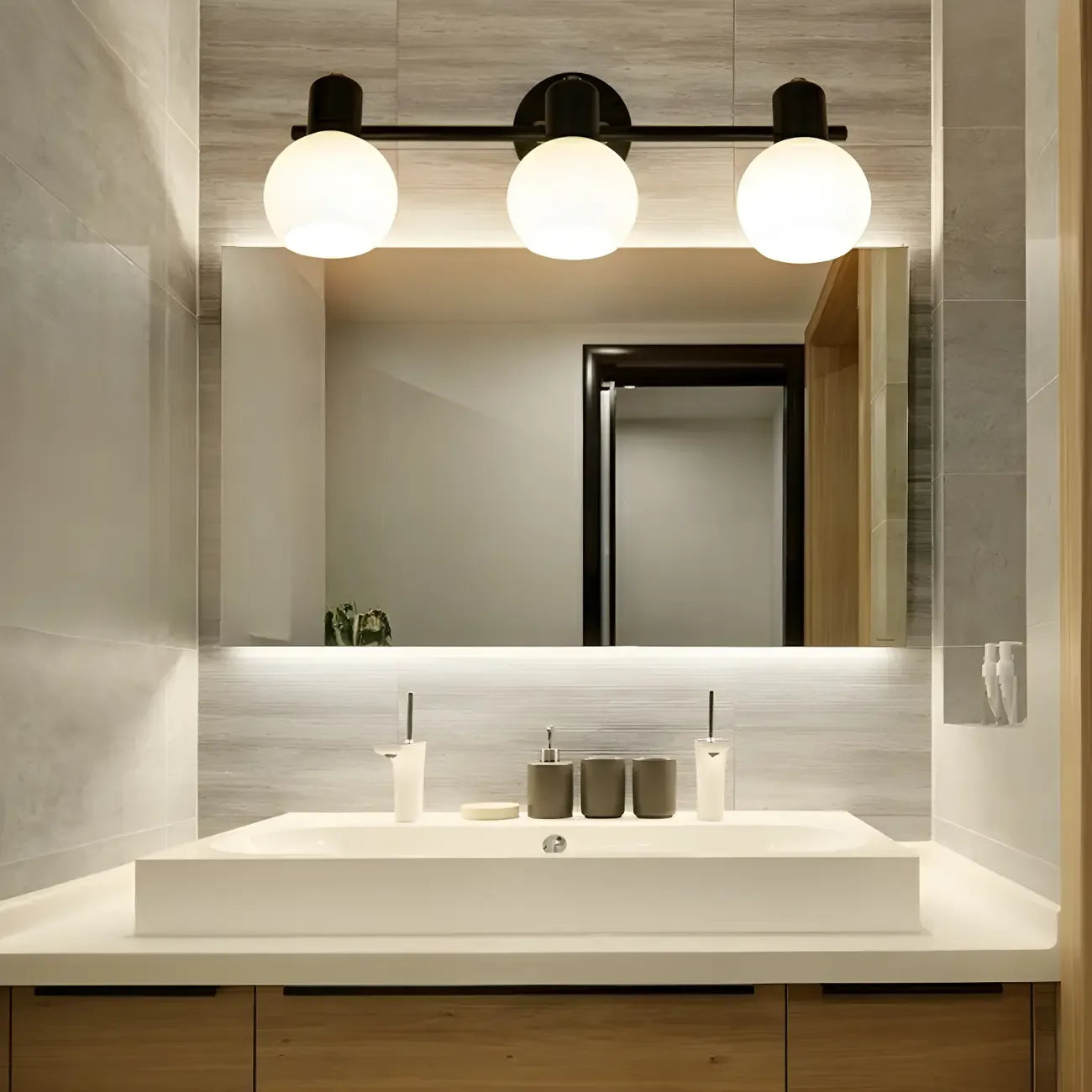 Applique murale moderne en métal et verre noir avec dôme pour salle de bain