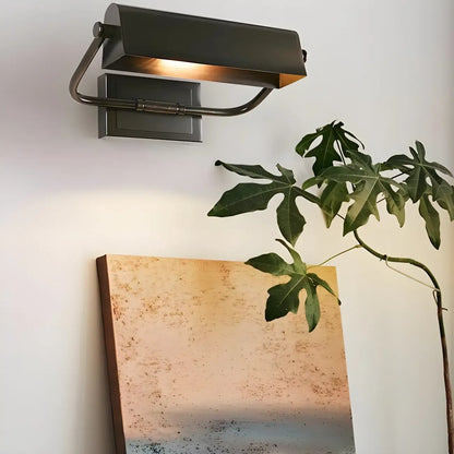 Applique murale moderne en métal avec abat-jour encastré pour salle de bain