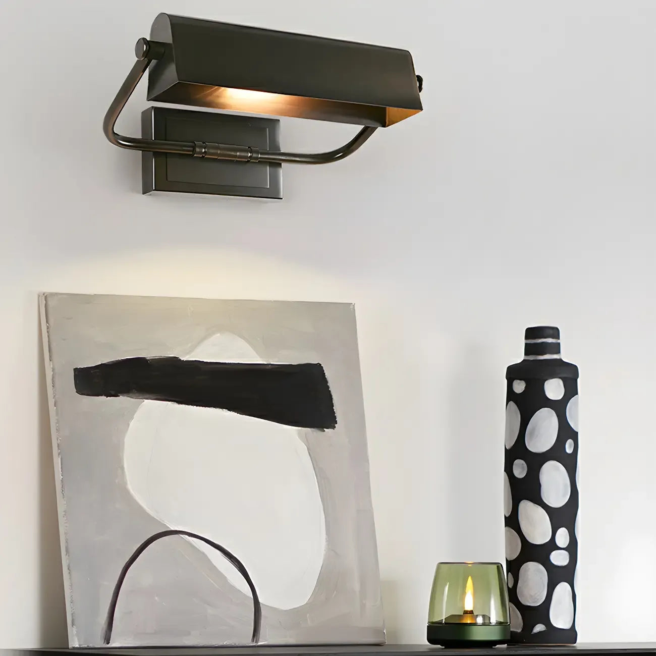 Applique murale moderne en métal avec abat-jour encastré pour salle de bain