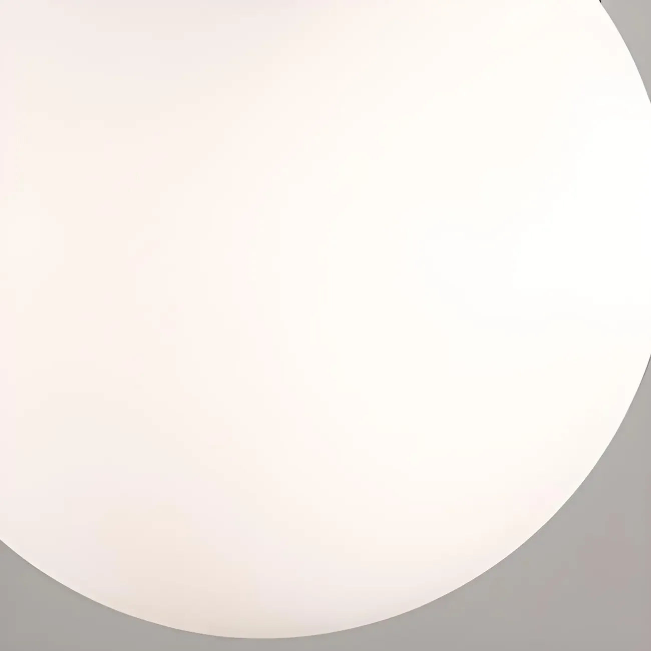 Applique murale LED Globe avec finition chromée pour chambre