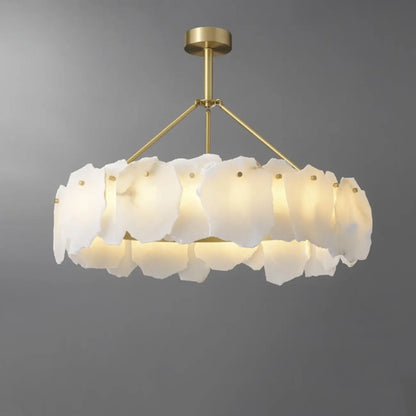 Lustre circulaire en albâtre blanc avec tige de suspension en laiton