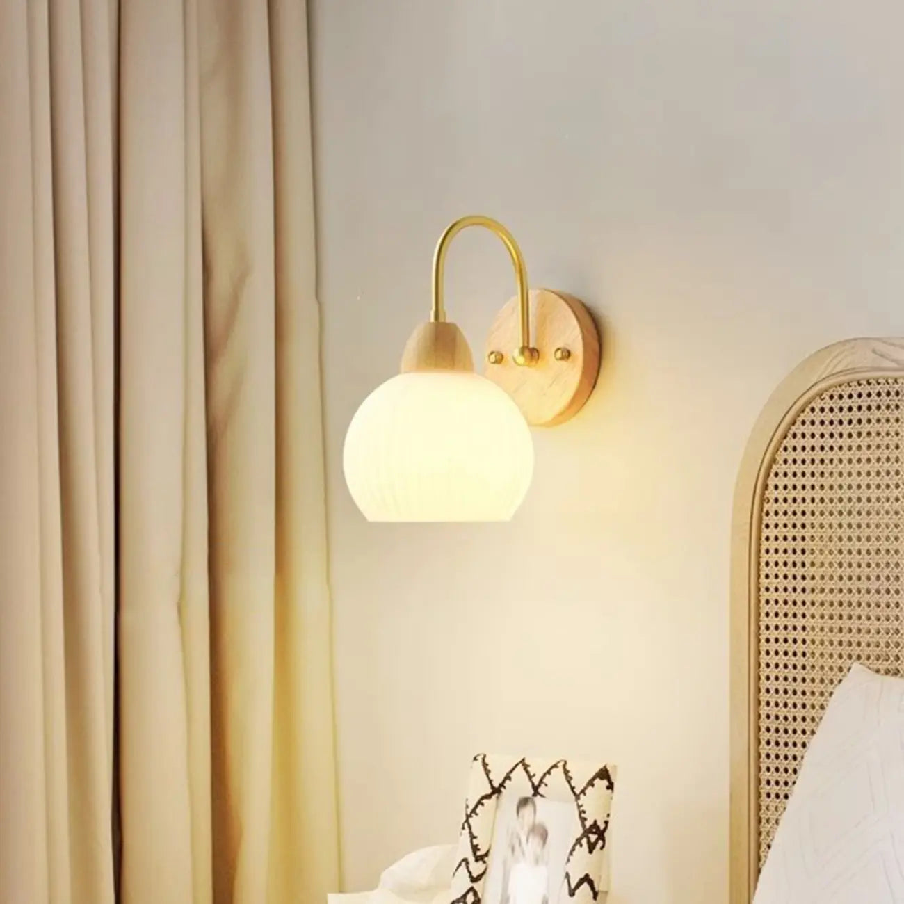 Applique murale LED simple de 10 à 14 pouces pour l'éclairage de chambre