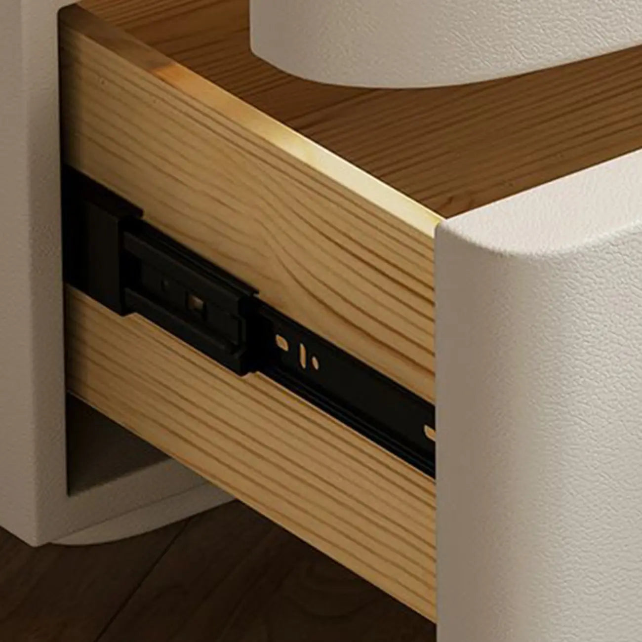 Table de chevet moderne à 3 tiroirs en bois blanc ondulé