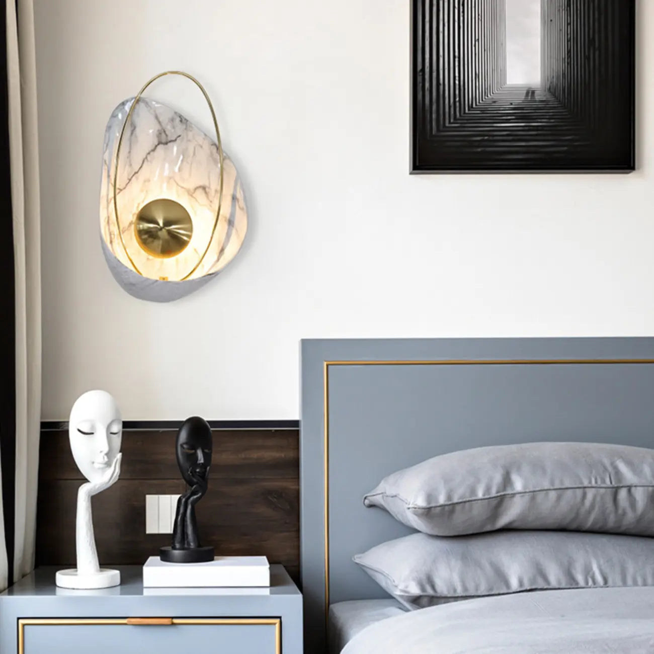 Applique murale unique avec abat-jour en résine pour éclairage de chambre
