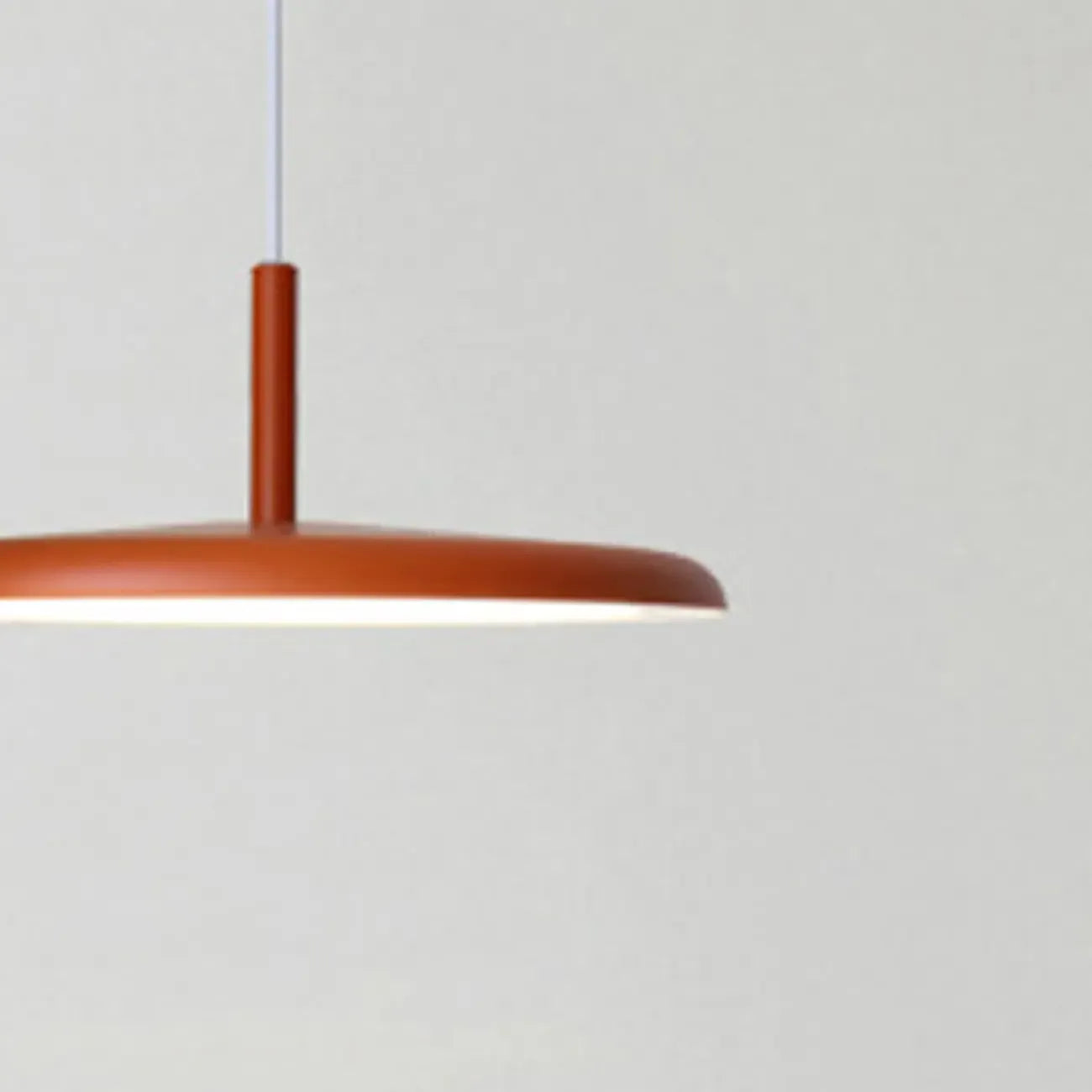 Suspension LED ronde moderne à longueur réglable pour salle à manger