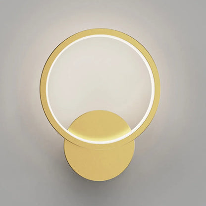 Applique murale carrée moderne à LED avec finition laiton pour chambre à coucher