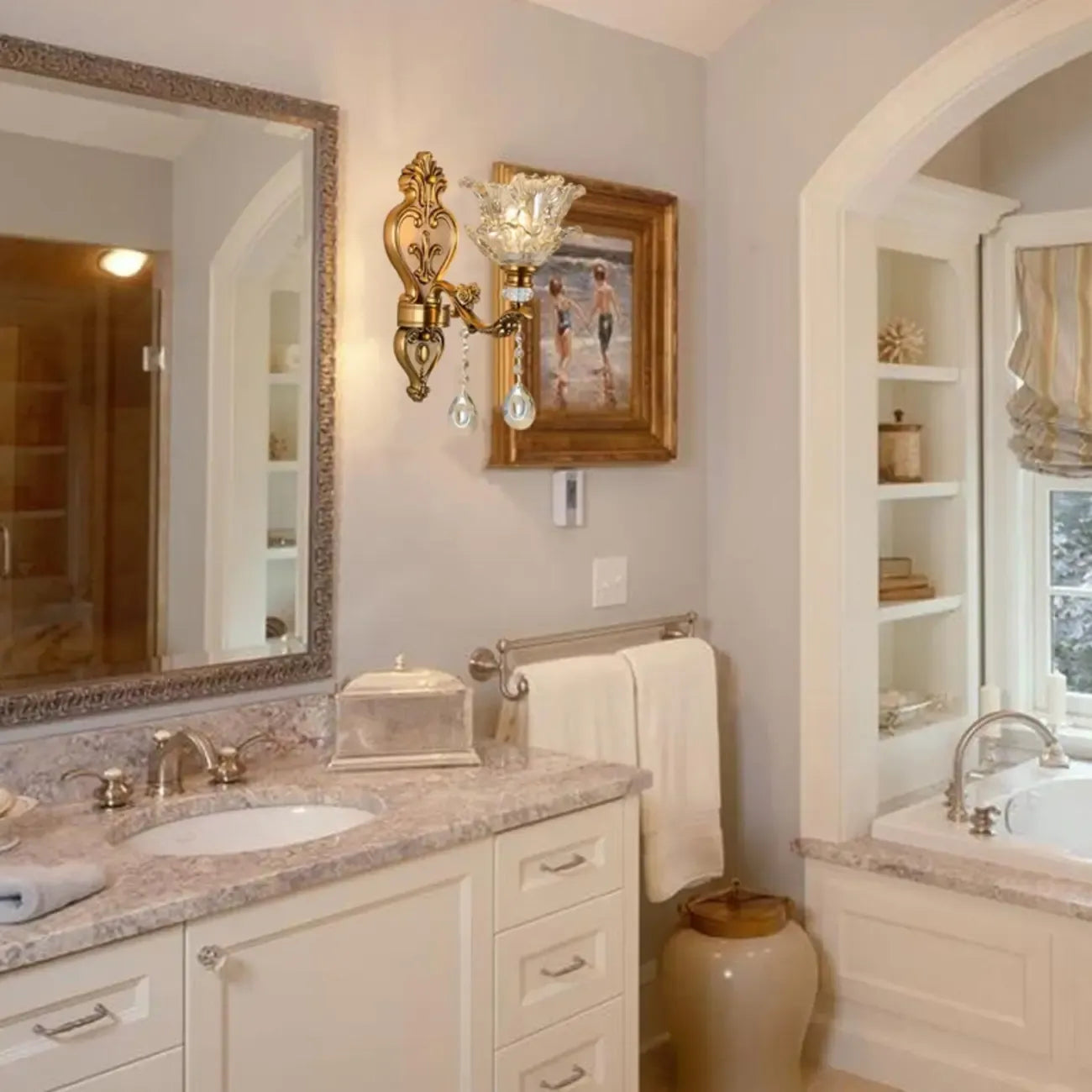 Applique murale d'intérieur géométrique en laiton antique