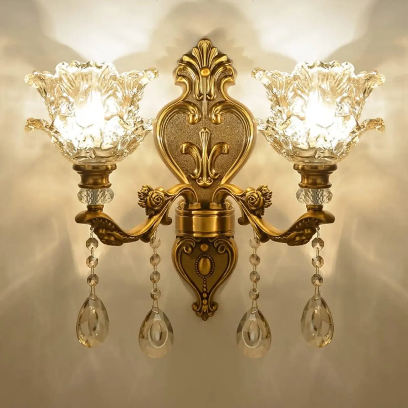 Applique murale d'intérieur géométrique en laiton antique