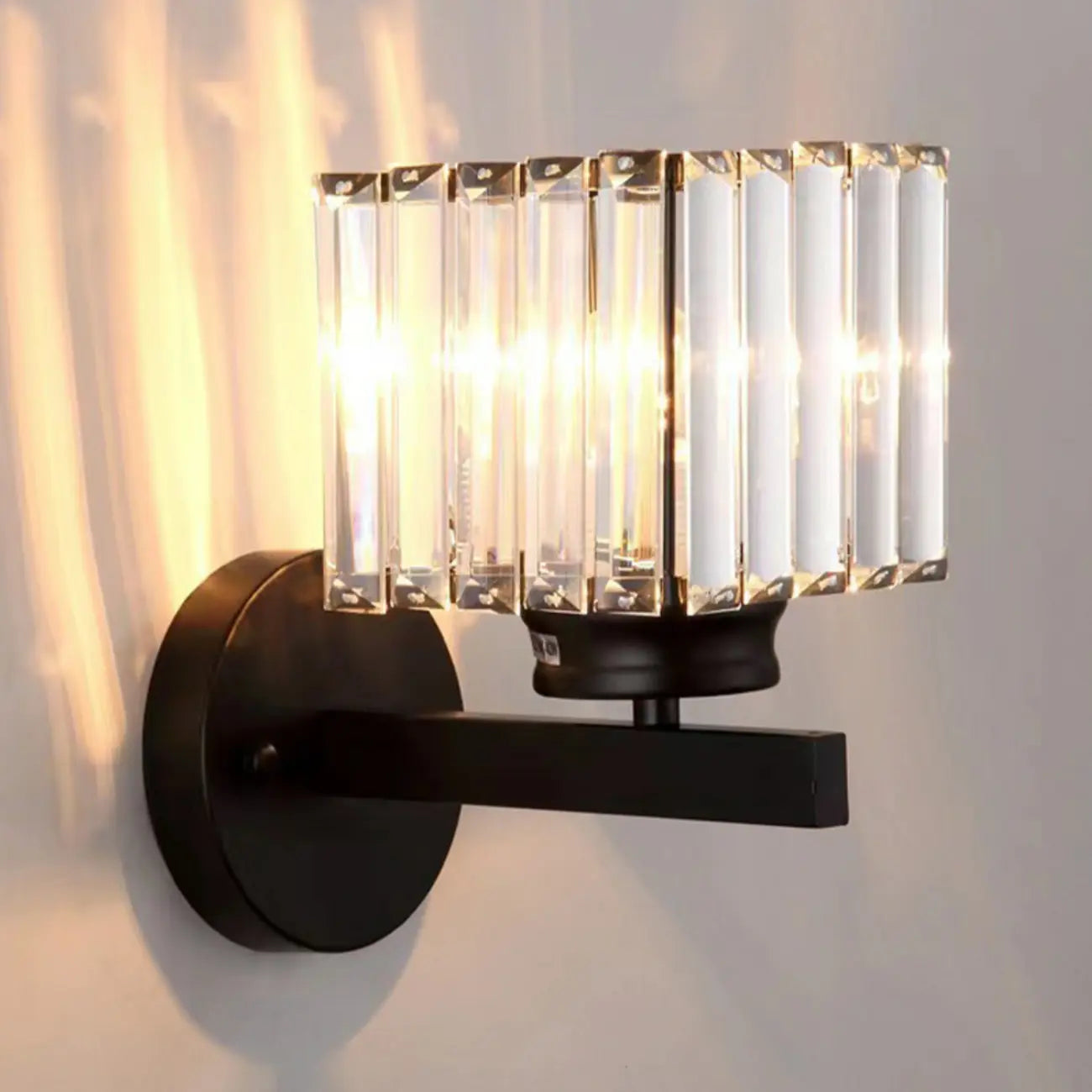 Applique murale géométrique en cristal à LED pour l'éclairage du salon