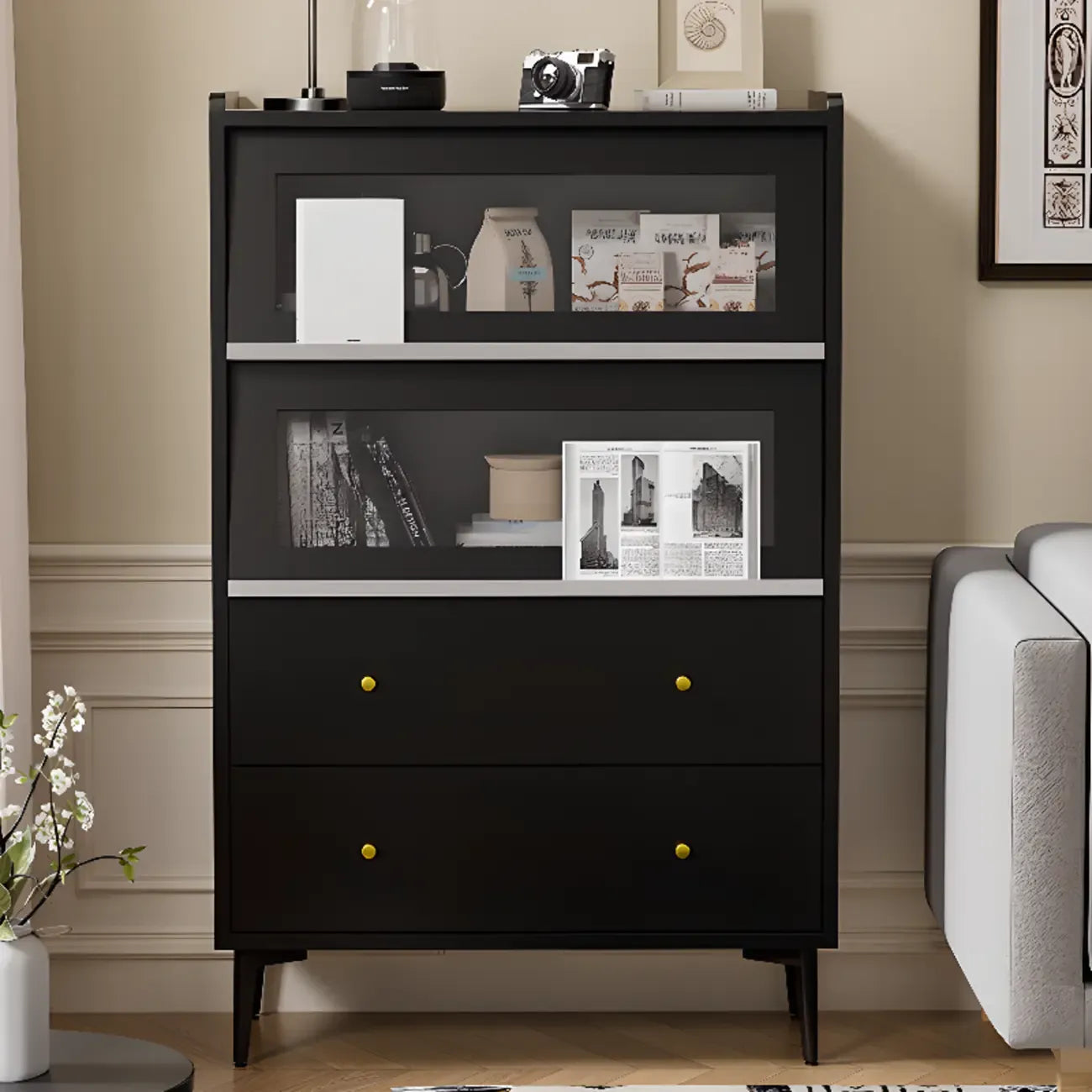 Vitrine moderne en bois noir avec verre inversé