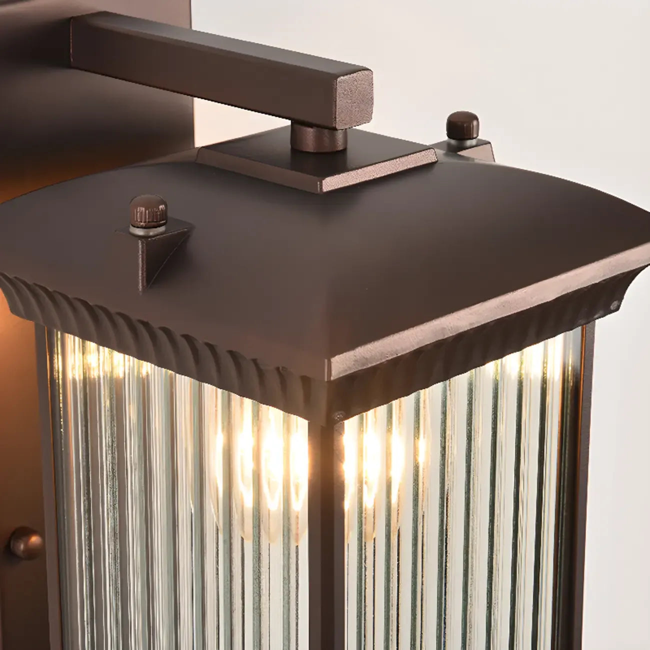 Applique murale d'extérieur classique vintage en métal et verre