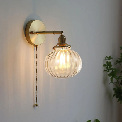 Applique murale vintage réglable avec abat-jour globe pour chambre à coucher