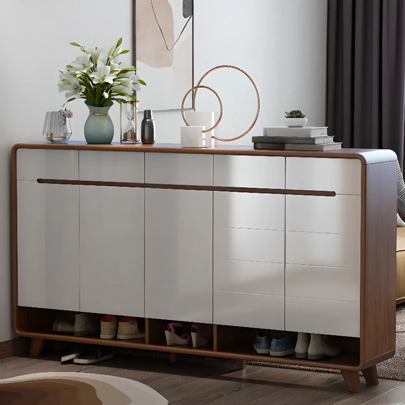 Armoire à chaussures d'entrée traditionnelle en noyer