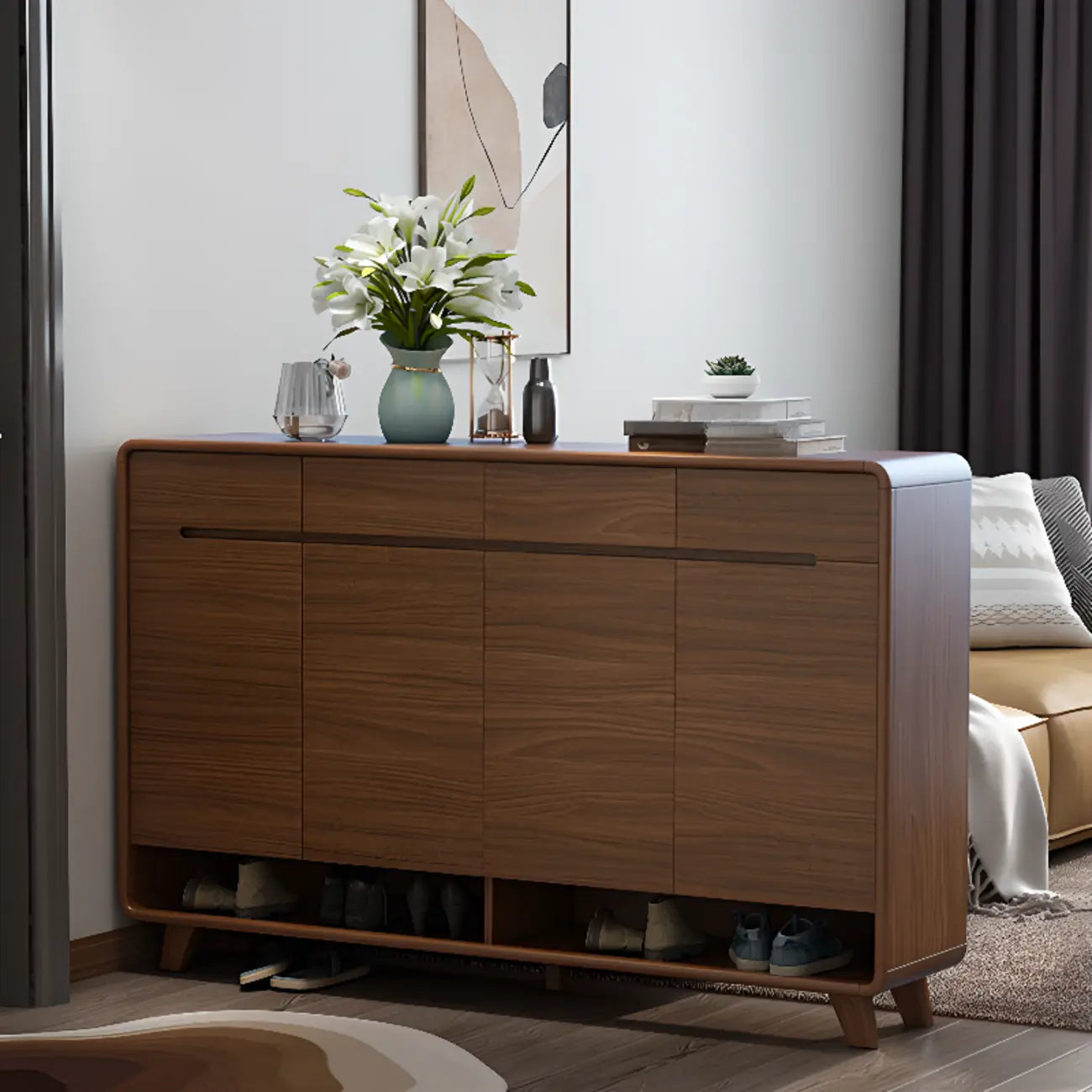 Armoire à chaussures d'entrée traditionnelle en noyer