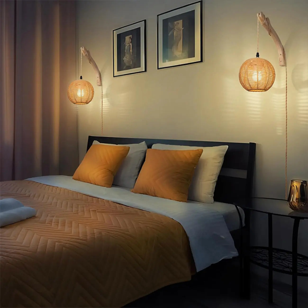 Applique murale orientale en rotin au charme rustique pour chambre à coucher
