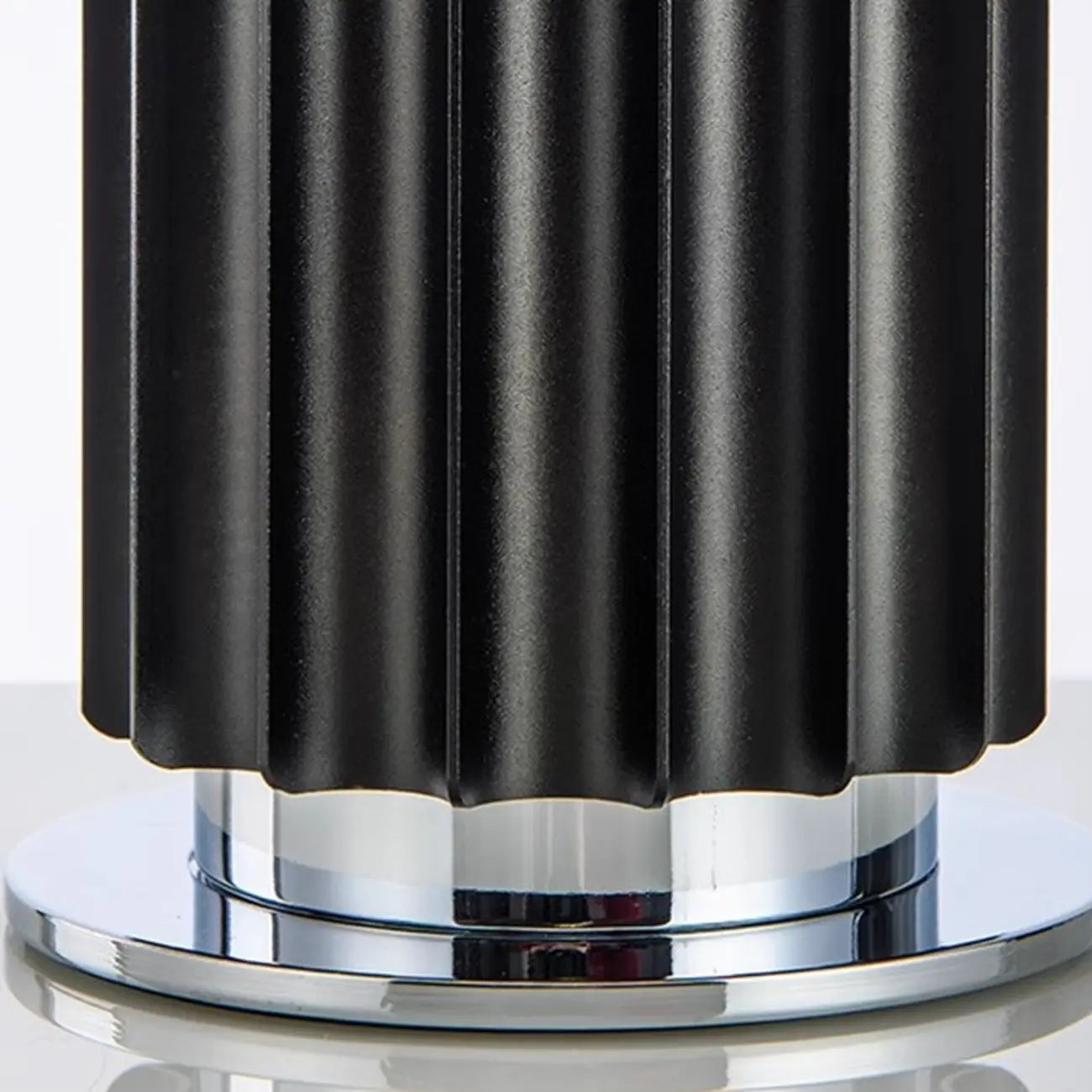 Lampe de table moderne en verre avec options LED
