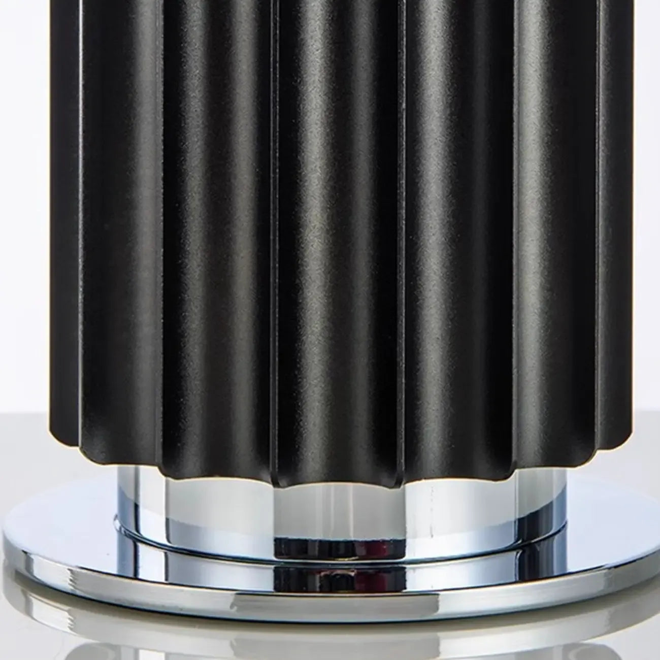 Lampe de table moderne en verre avec options LED