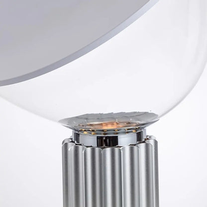 Lampe de table moderne en verre avec options LED