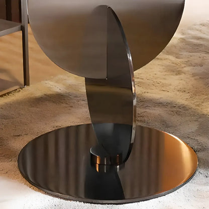 Table basse ronde en verre de style scandinave avec piètement abstrait